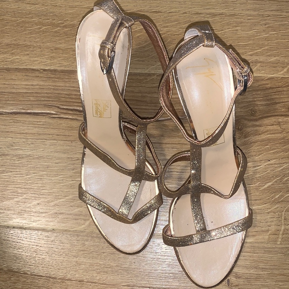 Giuseppe Zanotti Sandals size 39.5euro